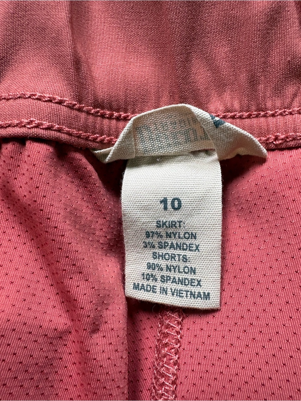 Duluth Trading Women's Size 10 Dusty Pink Nylon Dry On The Fly Skort Skirt - Picture 3 of 5